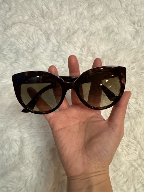Gucci Dark Brown Cat Eye Sunglasses main image 6